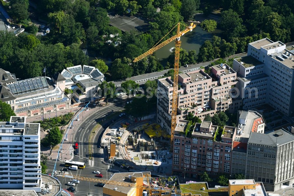 Aerial photograph Berlin - Construction site to build a new office and commercial building on Budapester Strasse corner Kurfuerstenstrasse in the district Tiergarten in Berlin, Germany