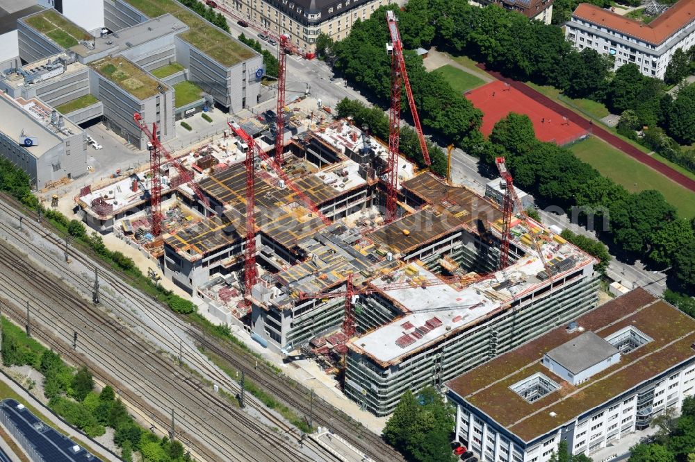 München from above - Construction site to build a new office and commercial building of TUeV SUeD AG on Ridlerstrasse in the district Schwanthalerhoehe in Munich in the state Bavaria, Germany