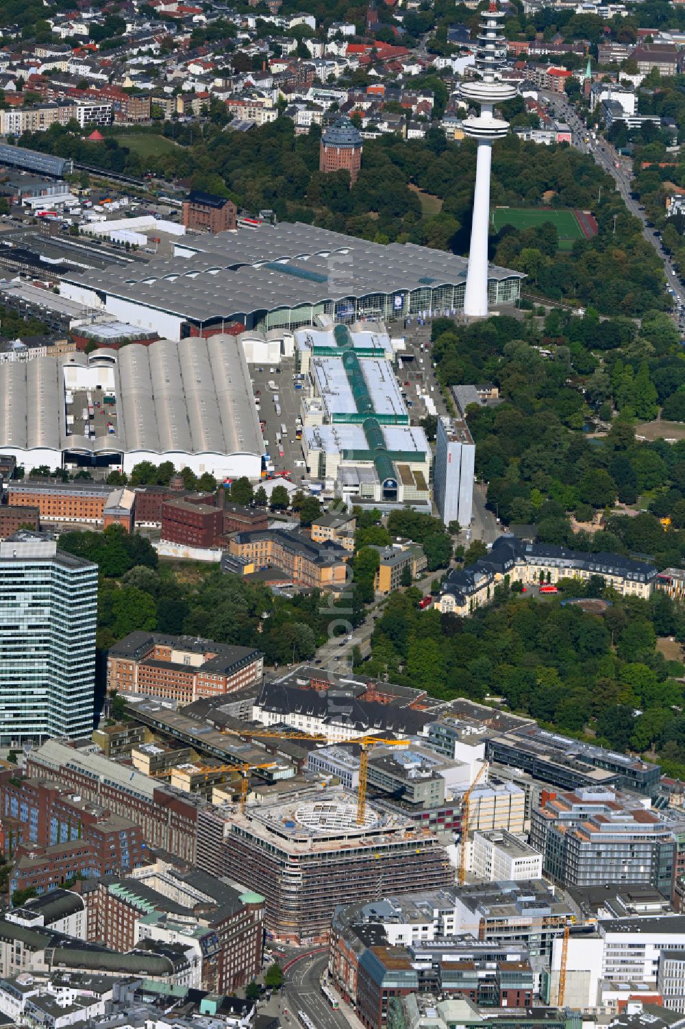 Hamburg from above - Construction site to build a new office and commercial building Dammtorstrasse - corner of Valentinskamp Deutschlandhaus in Hamburg, Germany