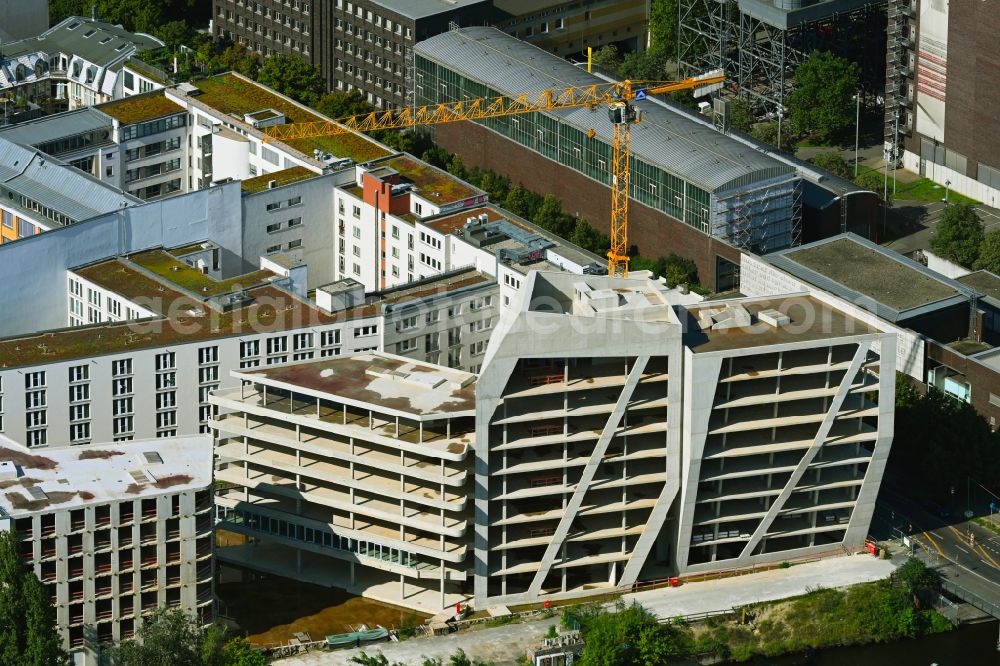 Aerial photograph Berlin - Construction site to build a new office and commercial building Elements between Spreeufer and Michaelkirchstrasse in the district Mitte in Berlin, Germany