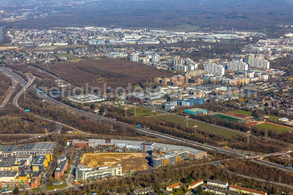 Aerial photograph Düsseldorf - Construction site to build a new office and commercial building Ensemble on Heltorfer Strasse in Duesseldorf in the state North Rhine-Westphalia, Germany