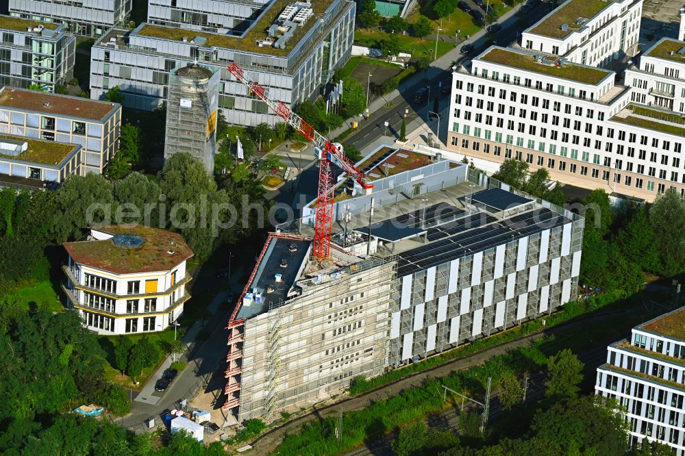 Bonn from the bird's eye view: Construction site for the new construction of an office and commercial building Innovation Greenhouse at Konrad-Zuse-Platz - Karl-Duwe-Strasse in the district of Oberkassel in Bonn in the federal state of North Rhine-Westphalia, Germany