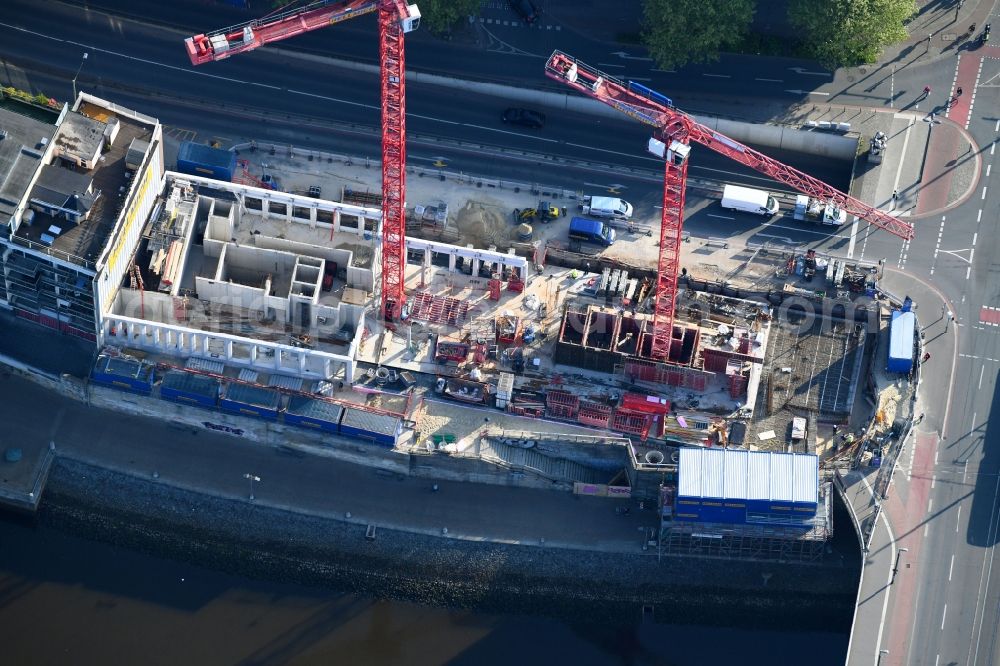 Aerial photograph Bremen - Construction site to build a new office and commercial building of Kuehne + Nagel (AG & Co.) KG on Martinistrasse in Bremen, Germany