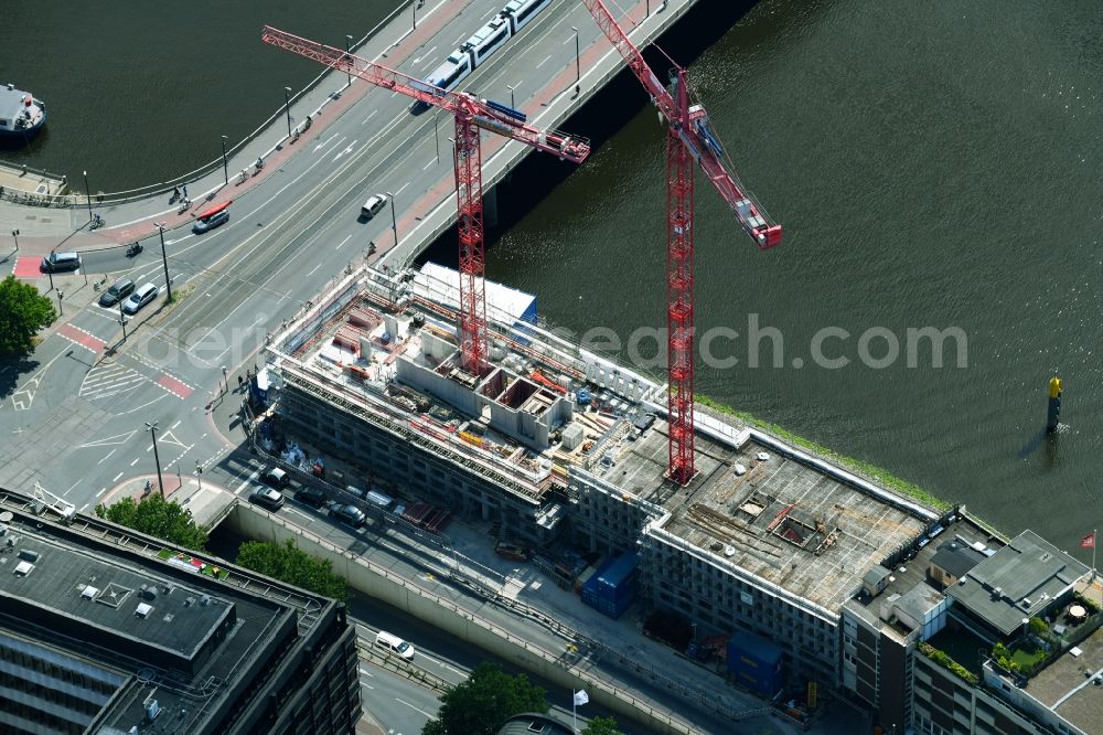 Bremen from above - Construction site to build a new office and commercial building of Kuehne + Nagel (AG & Co.) KG on Martinistrasse in Bremen, Germany