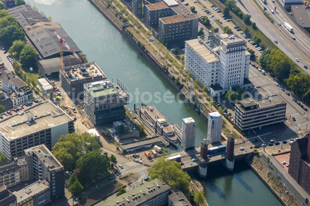 Aerial image Duisburg - Construction site to build a new office and commercial building Baustelle Krankikom and Hotel Plateno on Calaisplatz in Duisburg in the state North Rhine-Westphalia, Germany