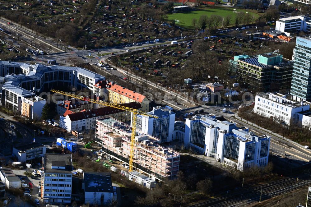 Aerial image München - Construction site to build a new office and commercial building H29 in Muenchener Westend on street Hansastrasse in the district Sendling-Westpark in Munich in the state Bavaria, Germany