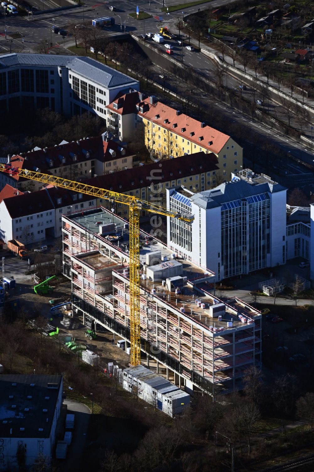 München from above - Construction site to build a new office and commercial building H29 in Muenchener Westend on street Hansastrasse in the district Sendling-Westpark in Munich in the state Bavaria, Germany