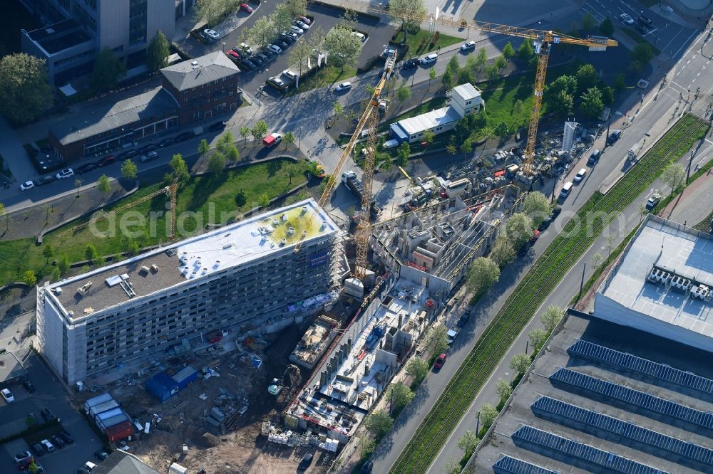 Bremen from above - Construction site to build a new office and commercial building Justus Grosse GmbH Auf of Muggenburg in Bremen, Germany