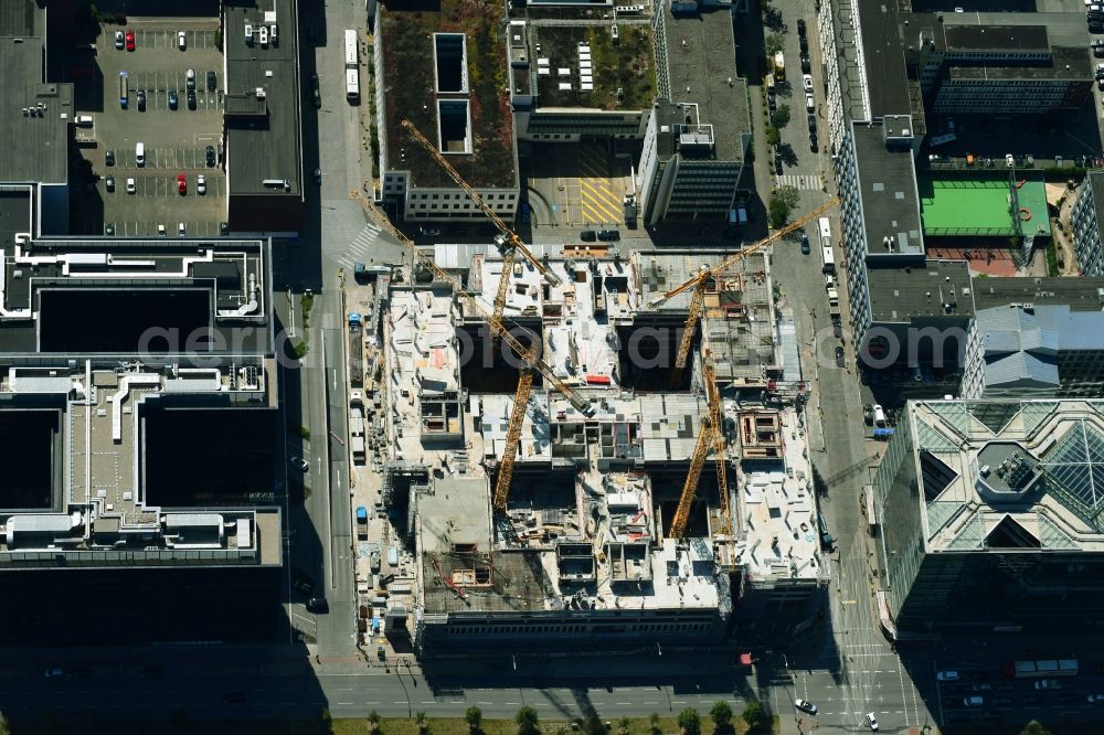 Hamburg from above - Construction site to build a new office and commercial building of Olympus Campus on Heidenkonpsweg - Wendenstrasse in Hamburg, Germany