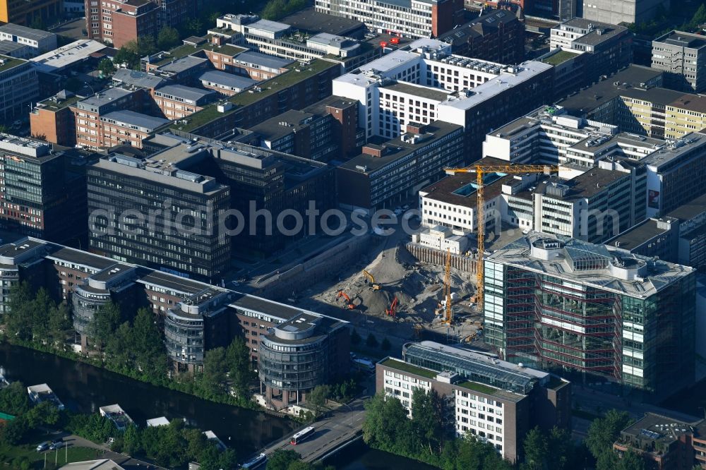 Aerial photograph Hamburg - Construction site to build a new office and commercial building of Olympus Europa SE & Co. KG on Heidenkonpsweg - Wendenstrasse in Hamburg, Germany