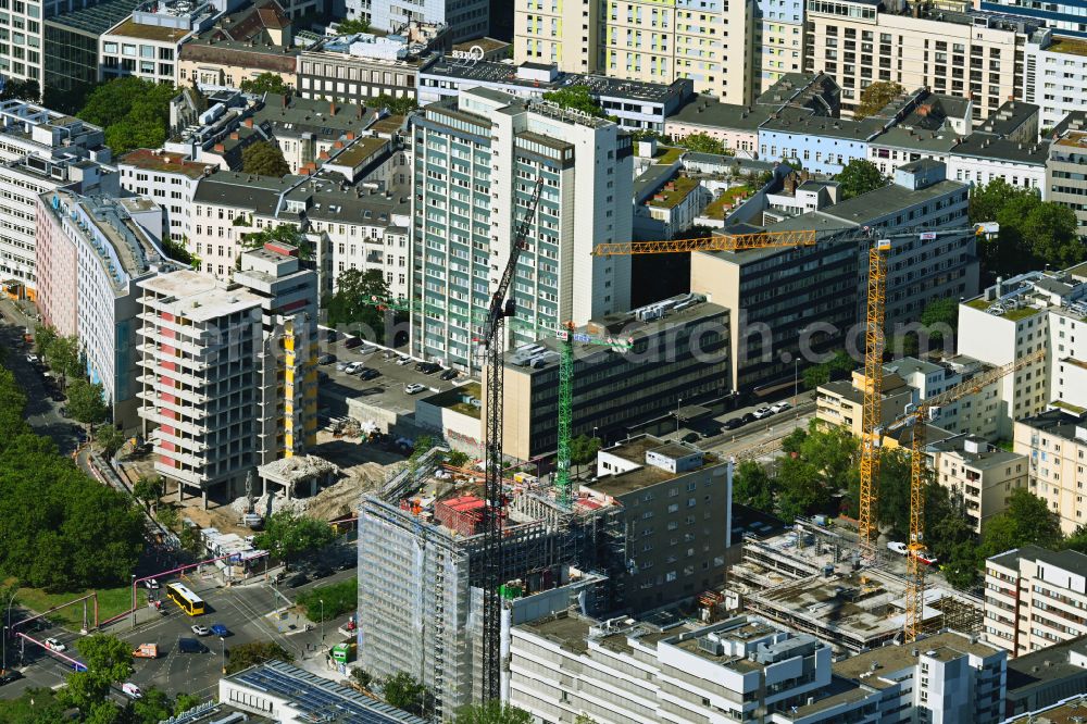 Berlin from the bird's eye view: Construction site to build a new office and commercial building on Kurfuerstenstrasse in the district Tiergarten in Berlin, Germany