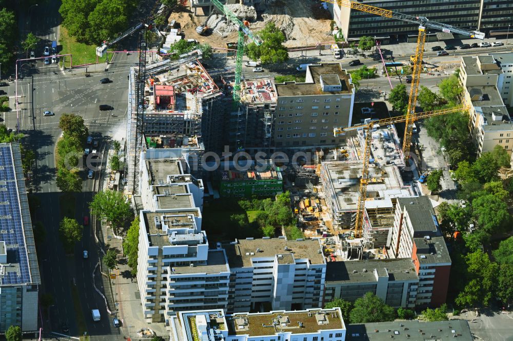 Aerial photograph Berlin - Construction site to build a new office and commercial building on Kurfuerstenstrasse in the district Tiergarten in Berlin, Germany