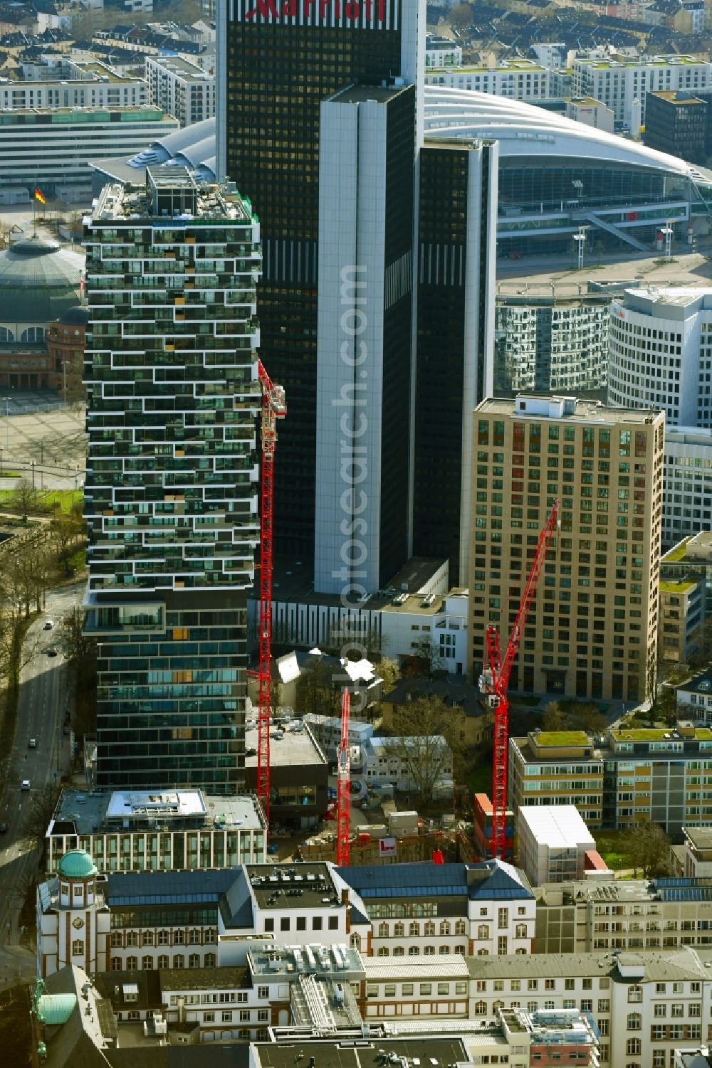 Aerial image Frankfurt am Main - Construction site to build a new office and commercial building SENCKENBERG-QUARTIER on Robert-Mayer-Strasse - Senckenberganlage in the district Westend in Frankfurt in the state Hesse, Germany