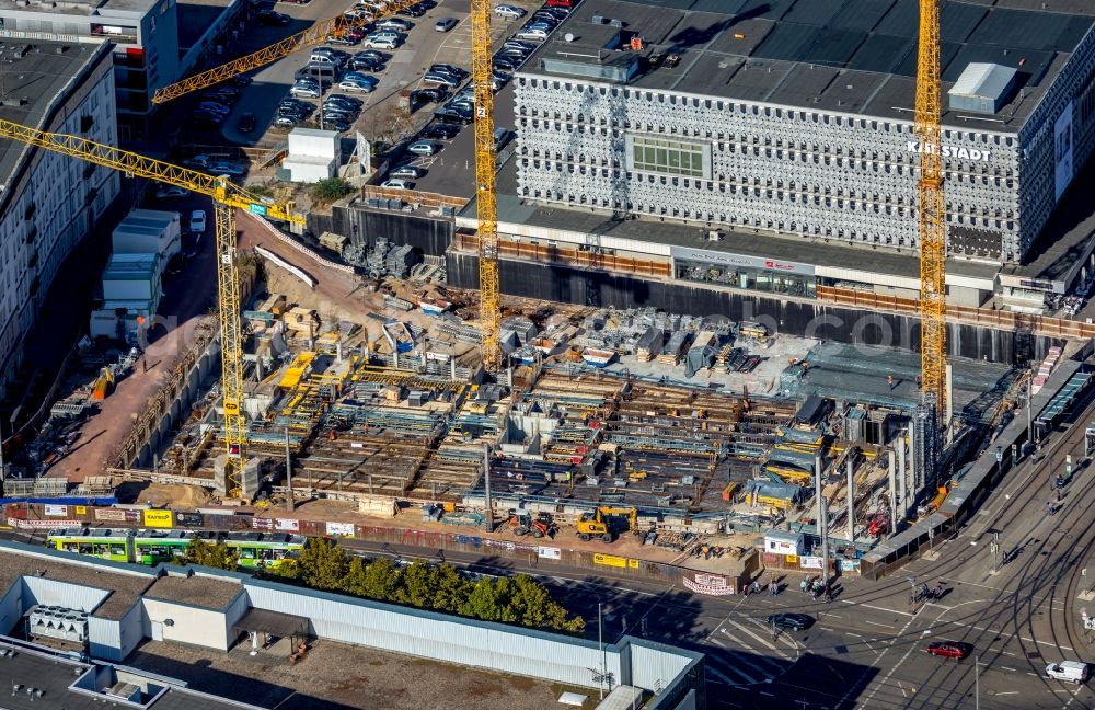 Magdeburg from the bird's eye view: Construction site to build a new office and commercial building of Staedtischen factorye Magdeburg on Ernst-Reuter-Allee corner Breiter Weg in the district Altstadt in Magdeburg in the state Saxony-Anhalt, Germany