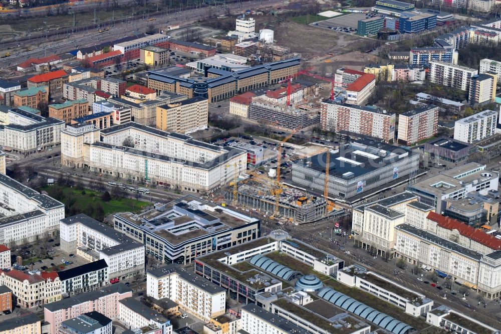 Aerial photograph Magdeburg - Construction site to build a new office and commercial building of Staedtischen factorye Magdeburg on Ernst-Reuter-Allee corner Breiter Weg in the district Altstadt in Magdeburg in the state Saxony-Anhalt, Germany