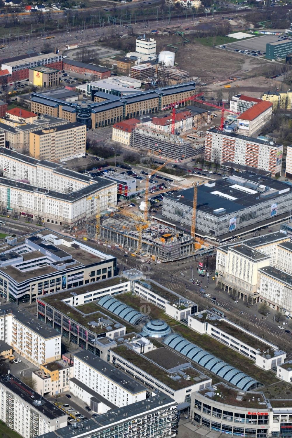 Magdeburg from above - Construction site to build a new office and commercial building of Staedtischen factorye Magdeburg on Ernst-Reuter-Allee corner Breiter Weg in the district Altstadt in Magdeburg in the state Saxony-Anhalt, Germany