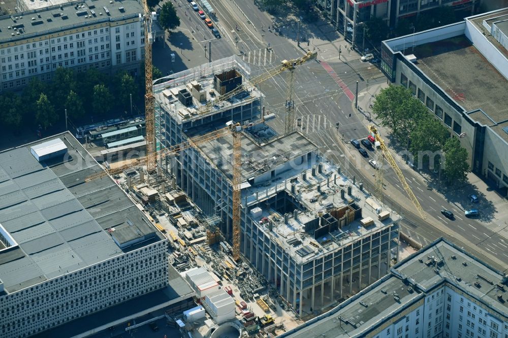 Aerial photograph Magdeburg - Construction site to build a new office and commercial building of Staedtischen factorye Magdeburg on Ernst-Reuter-Allee corner Breiter Weg in the district Altstadt in Magdeburg in the state Saxony-Anhalt, Germany