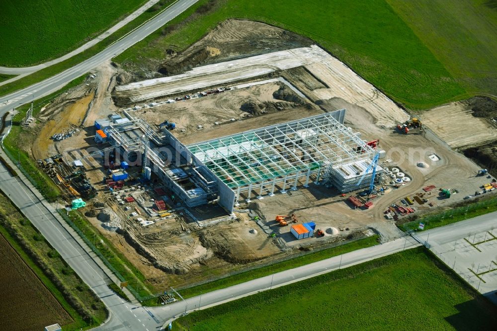 Heppenheim (Bergstraße) from the bird's eye view: Construction site for the construction of an office and commercial building for the new company headquarters and customer center of WILHELM SCHAeFER GMBH on Lise-Meitner-Strasse in Heppenheim (Bergstrasse) in the state of Hesse, Germany