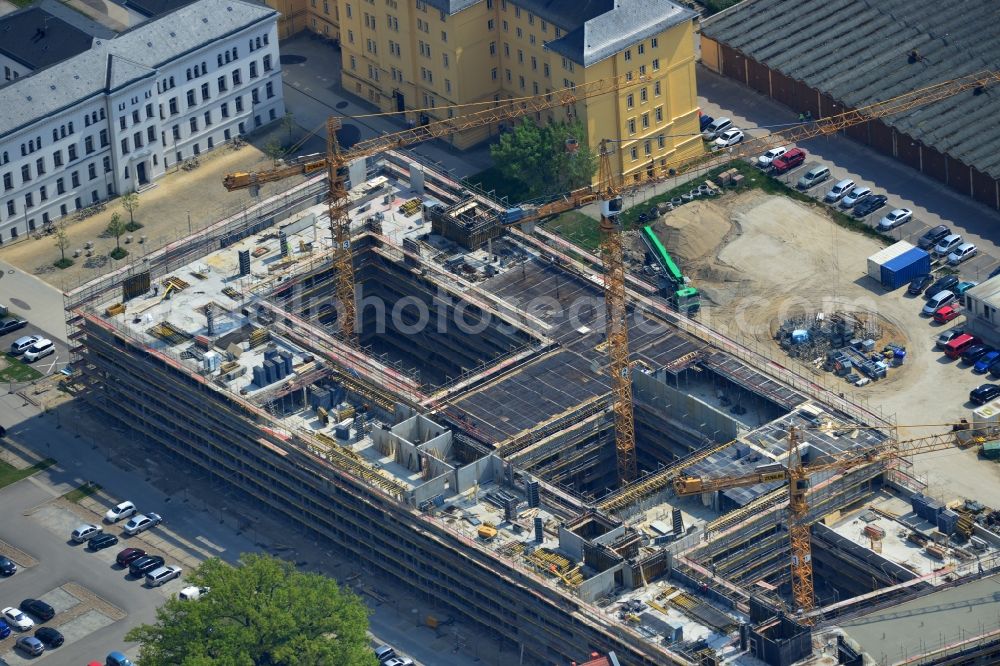 Aerial photograph Potsdam - The state of Brandenburg builds public-Wolfgang Gerbere partnership with the Strabag Real Estate GmbH in the grounds of Government House at the Henning-von-Tresckow-Allee in Potsdam a new office complex. General contractor is the Zueblin AG. After completion are here, the Ministry of Labour, Social Affairs, Women and Family and the Ministry for the Environment, Health and Consumer Protection move