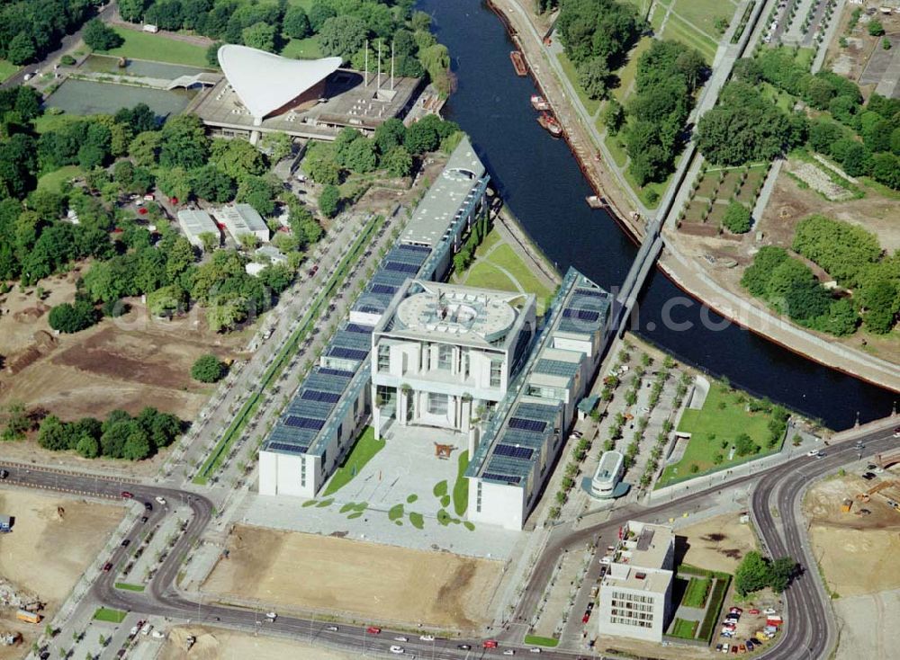 Aerial image Berlin - Neubau des Bundeskanzleramtes auf dem Spreebogen in Berlin - Tiergarten / Mitte.