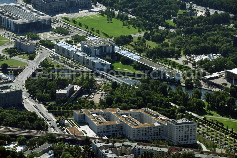 Berlin from above - New construction of the Federal Ministry of the Interior / Home Office in Berlin Moabit