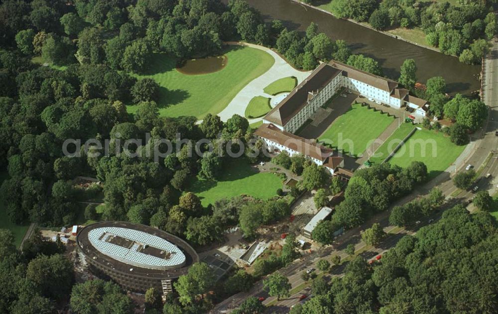 Aerial photograph Berlin - Tiergarten - Construction site to construction of the Federal President in Berlin's Tiergarten