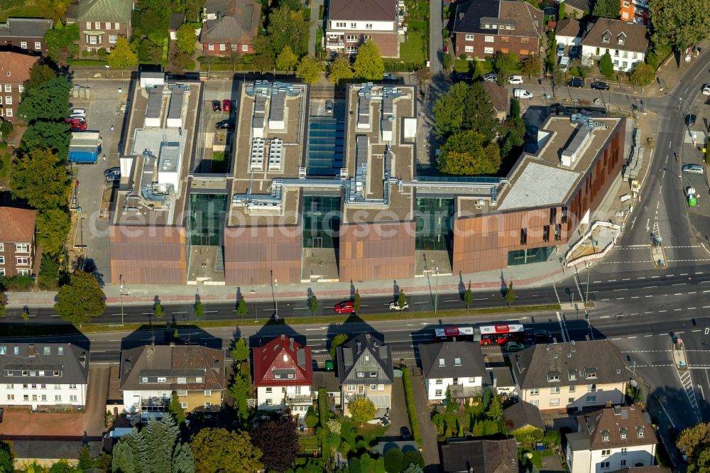 Bottrop from the bird's eye view: New campus of the University of Ruhr West through the construction and property NRW (BLB NRW) in Bottrop