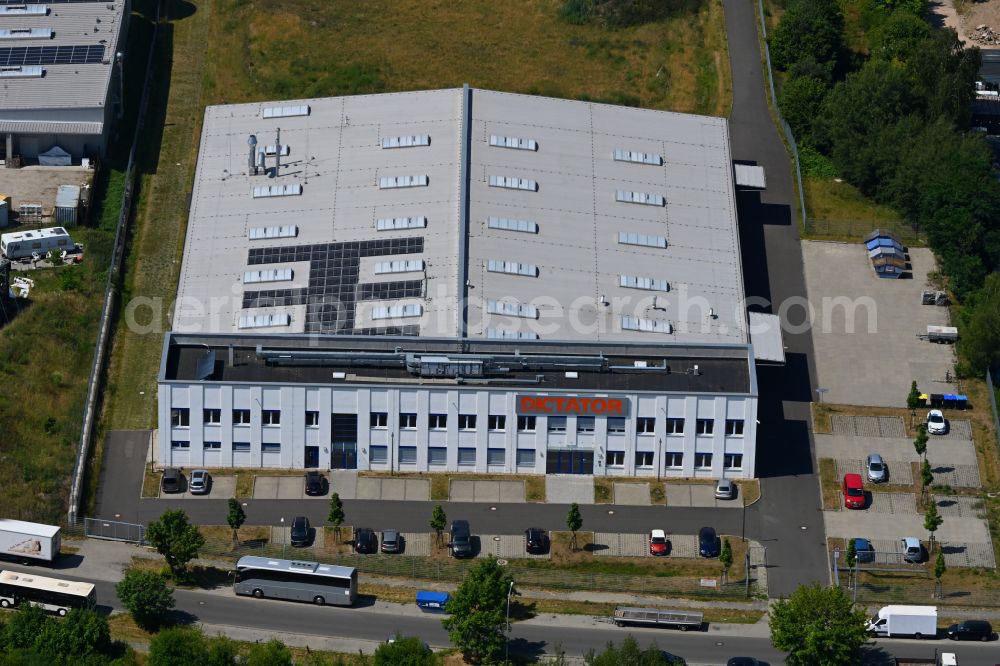 Aerial photograph Bernau - New building Dictator production facility Pappelallee Bernau in the district of Schoenow in Bernau in the federal state of Brandenburg, Germany