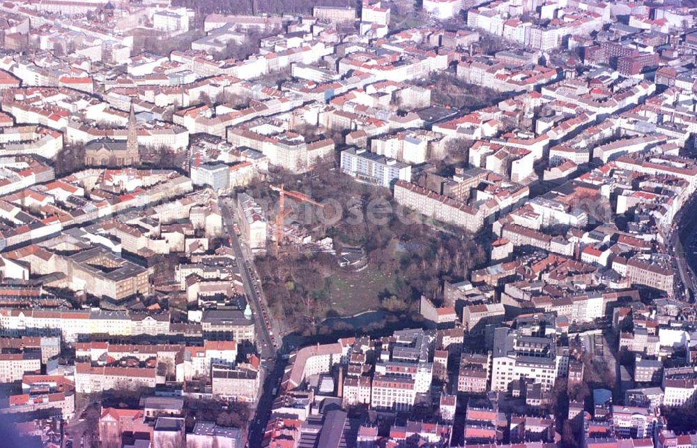 Berlin - Prenzlauer Berg from above - Neubau von Eigentumswohnungen am Weinbergpark in Berlin-Prenzlauer Berg.