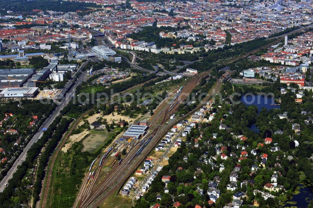 Berlin from above - New - house - residential along the Hilde Ephraim street in Berlin