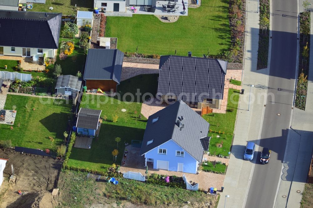 Aerial photograph Magdeburg - View at the new built single family house settlement Am Birnengarten in the district Ottersleben in Magdeburg in the federal state Saxony-Anhalt. Responsible for the developement is the MAWOG Grundstücks GmbH