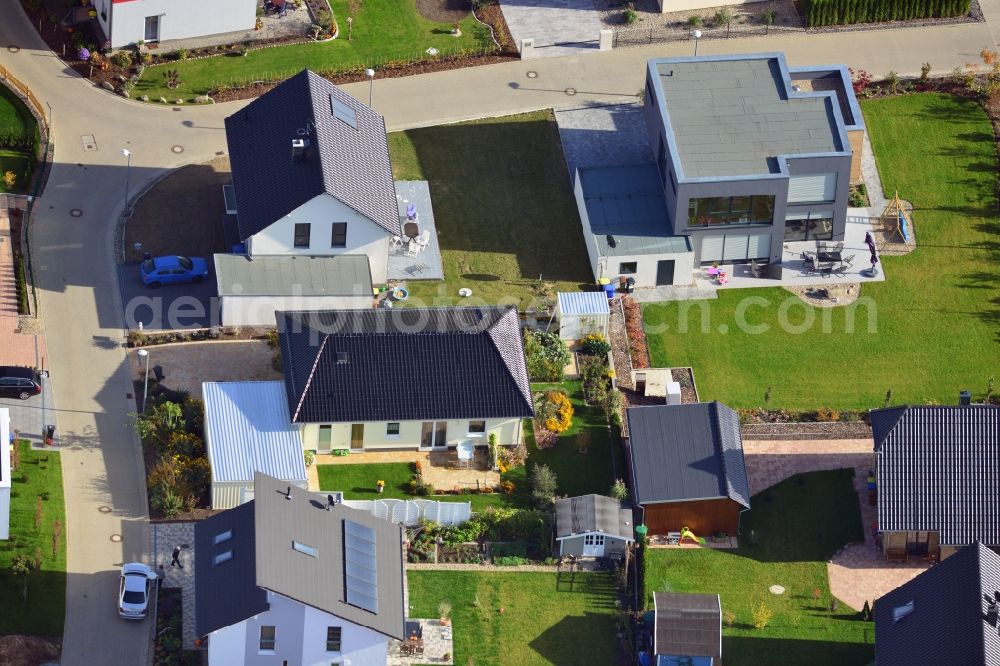 Aerial photograph Magdeburg - View at the new built single family house settlement Am Birnengarten in the district Ottersleben in Magdeburg in the federal state Saxony-Anhalt. Responsible for the developement is the MAWOG Grundstücks GmbH