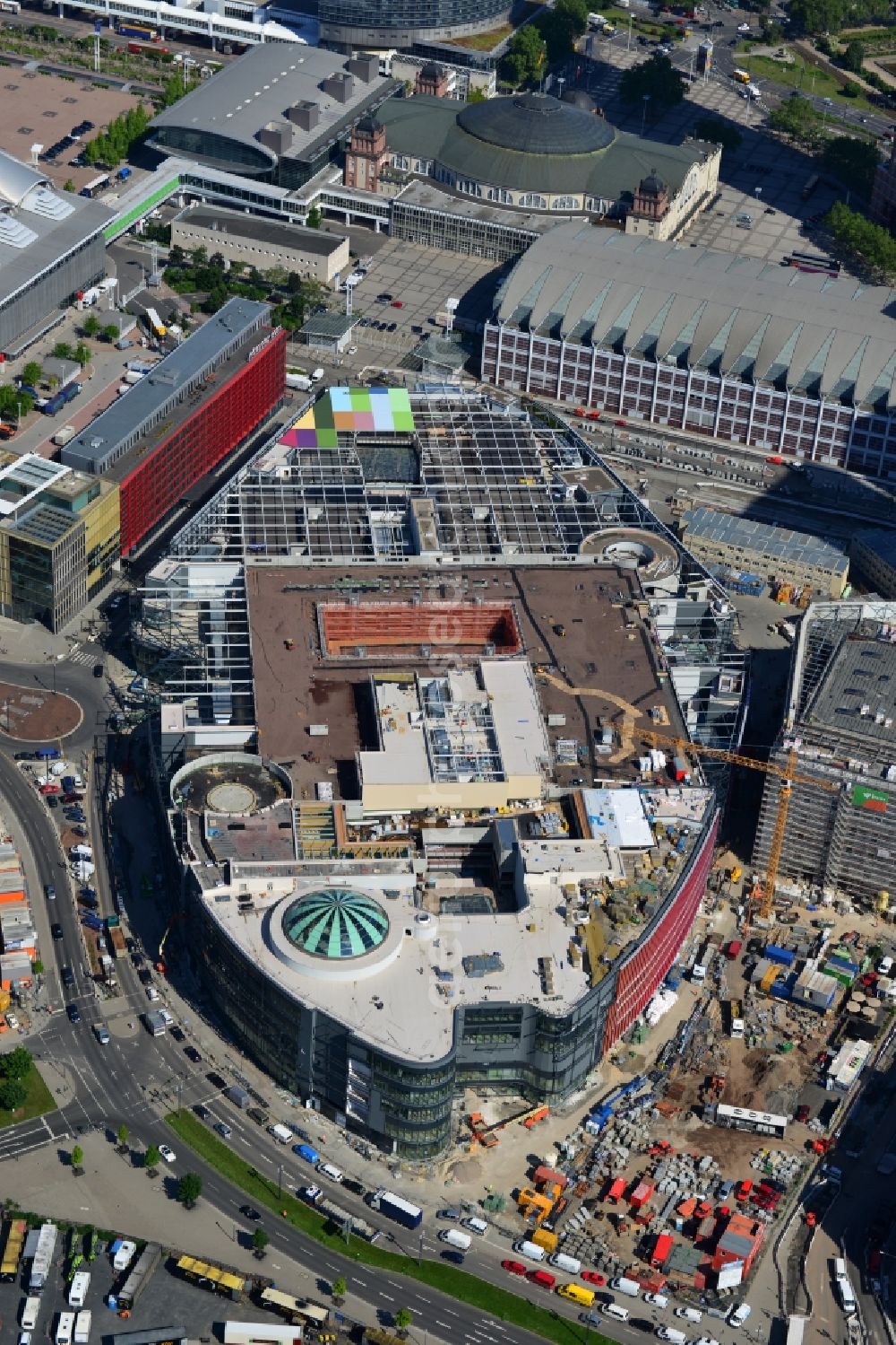 Frankfurt am Main from above - Construction site of building of the shopping center Skyline Plaza on Europa - Allee in the district Gallus in Frankfurt in the state Hesse, Germany