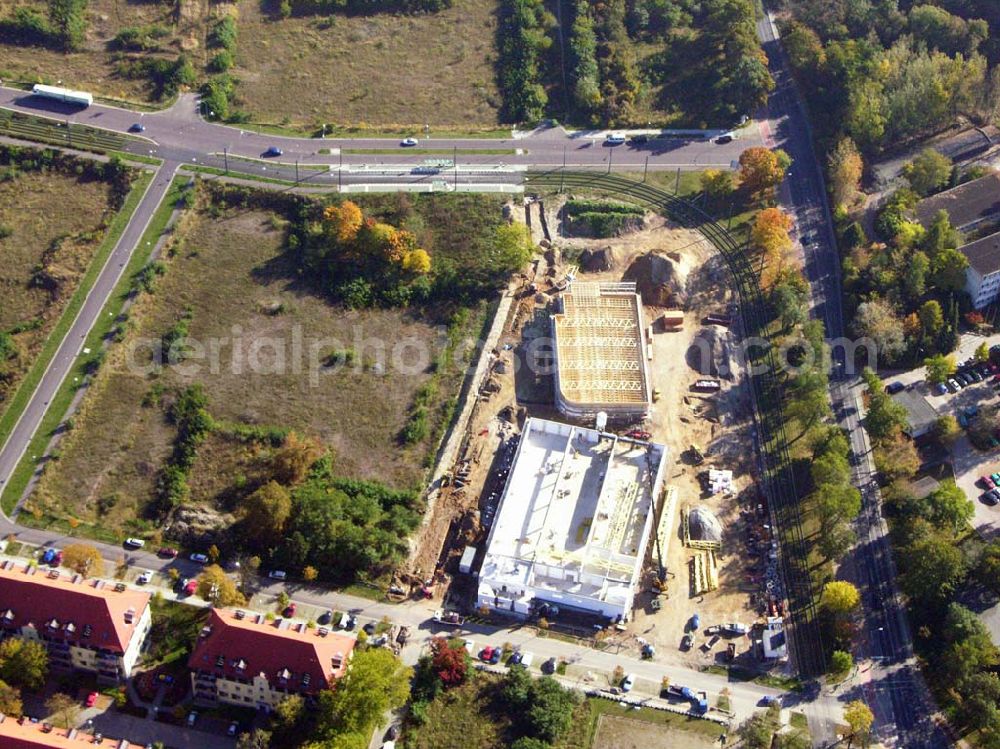 Aerial image Potsdam - Neubau eines Einkaufsmarktes nahe der Kirschallee in Potsdam.