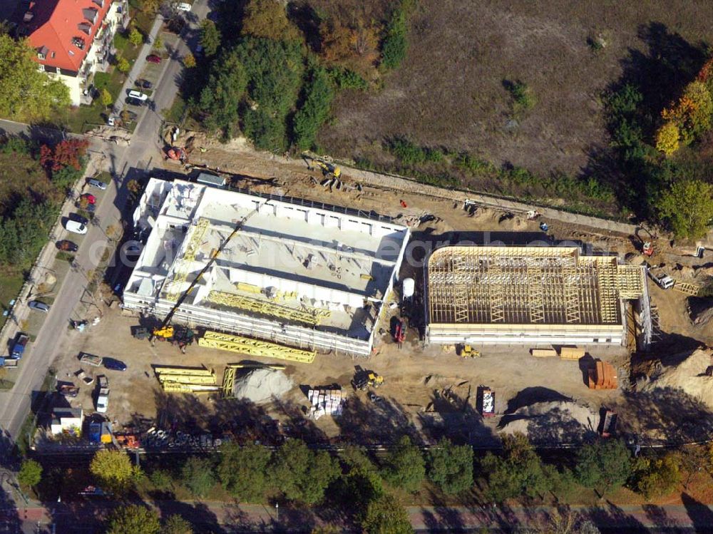 Aerial image Potsdam - Neubau eines Einkaufsmarktes nahe der Kirschallee in Potsdam.