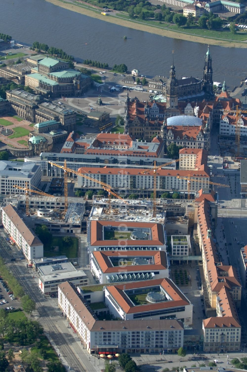 Dresden from the bird's eye view: Construction site Building of the shopping center Altmarkt Galerie der ECE Projektmanagement GmbH in Dresden in the state Saxony