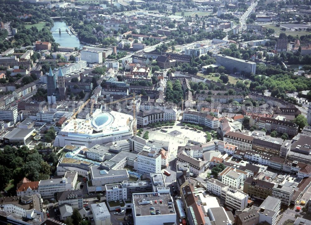 Aerial photograph Kassel - Construction site of building of the shopping center City-Point Kassel of ECE on Koenigsplatz in Kassel in the state Hesse