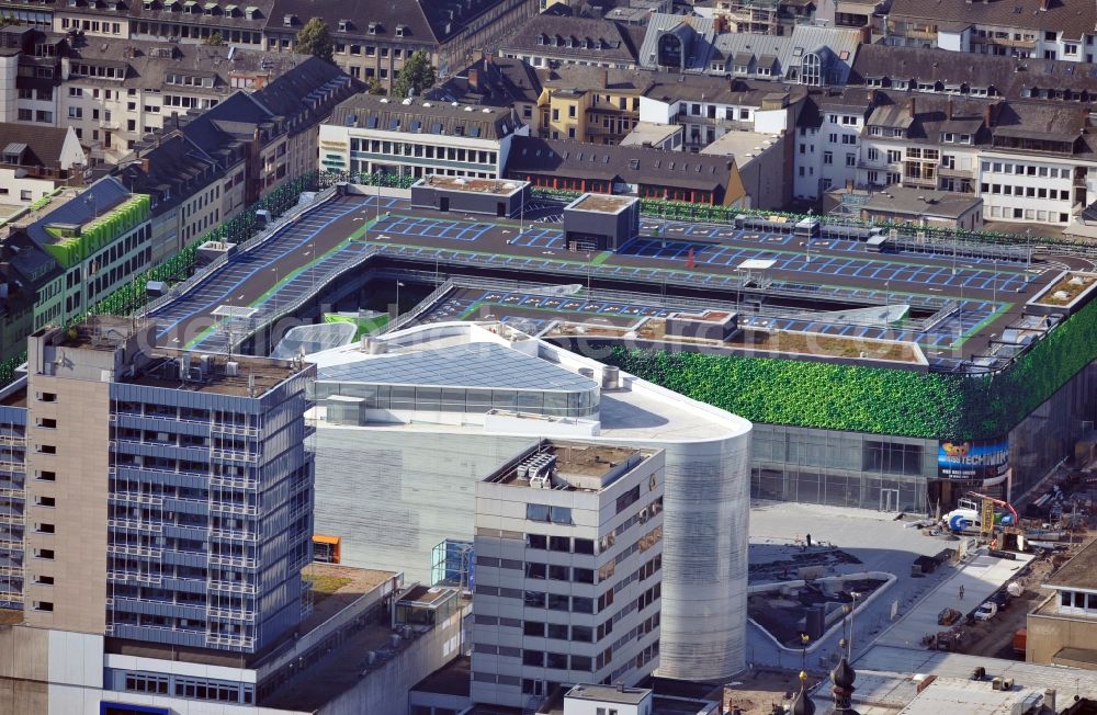 Koblenz from the bird's eye view: View of the new shopping center and cultural building Forum Middle Rhine in the central square in Koblenz