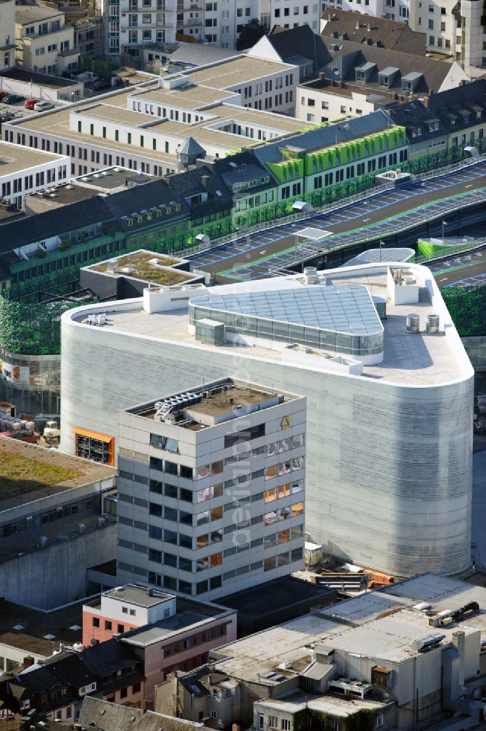 Aerial image Koblenz - View of the new shopping center and cultural building Forum Middle Rhine in the central square in Koblenz