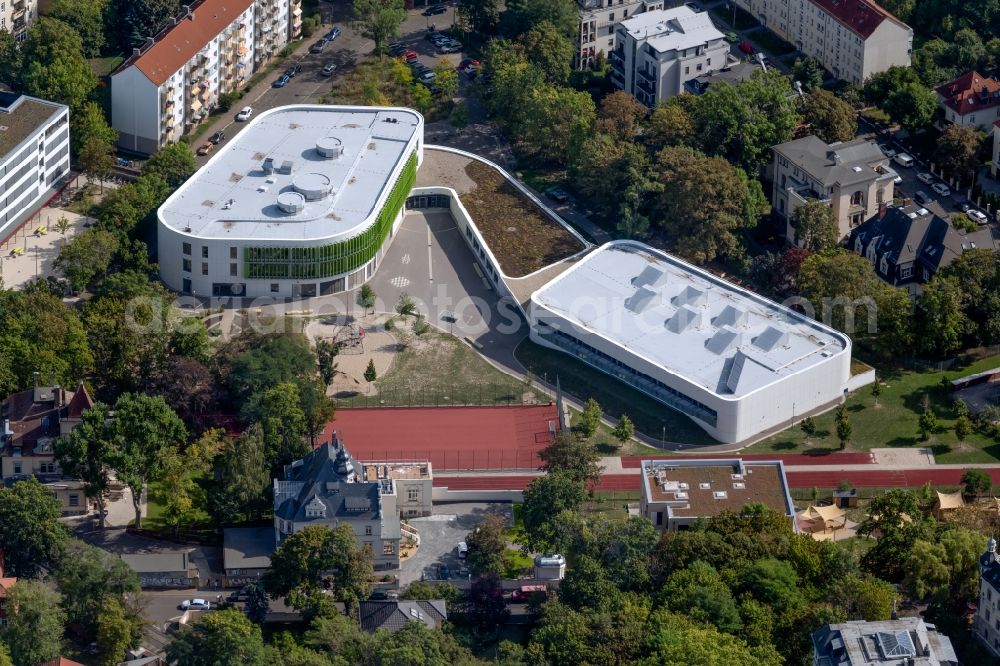 Leipzig from the bird's eye view: Erich Kaestner school in Leipzig in Saxony