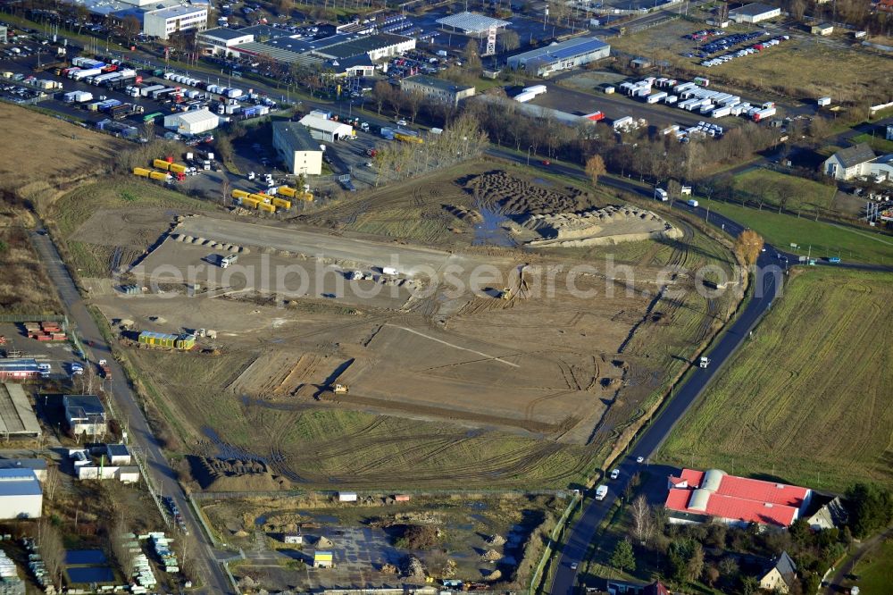 Hoppegarten from the bird's eye view: View of the new construction of the Europazentrale Clinton in Hoppegarten in the state of Brandenburg