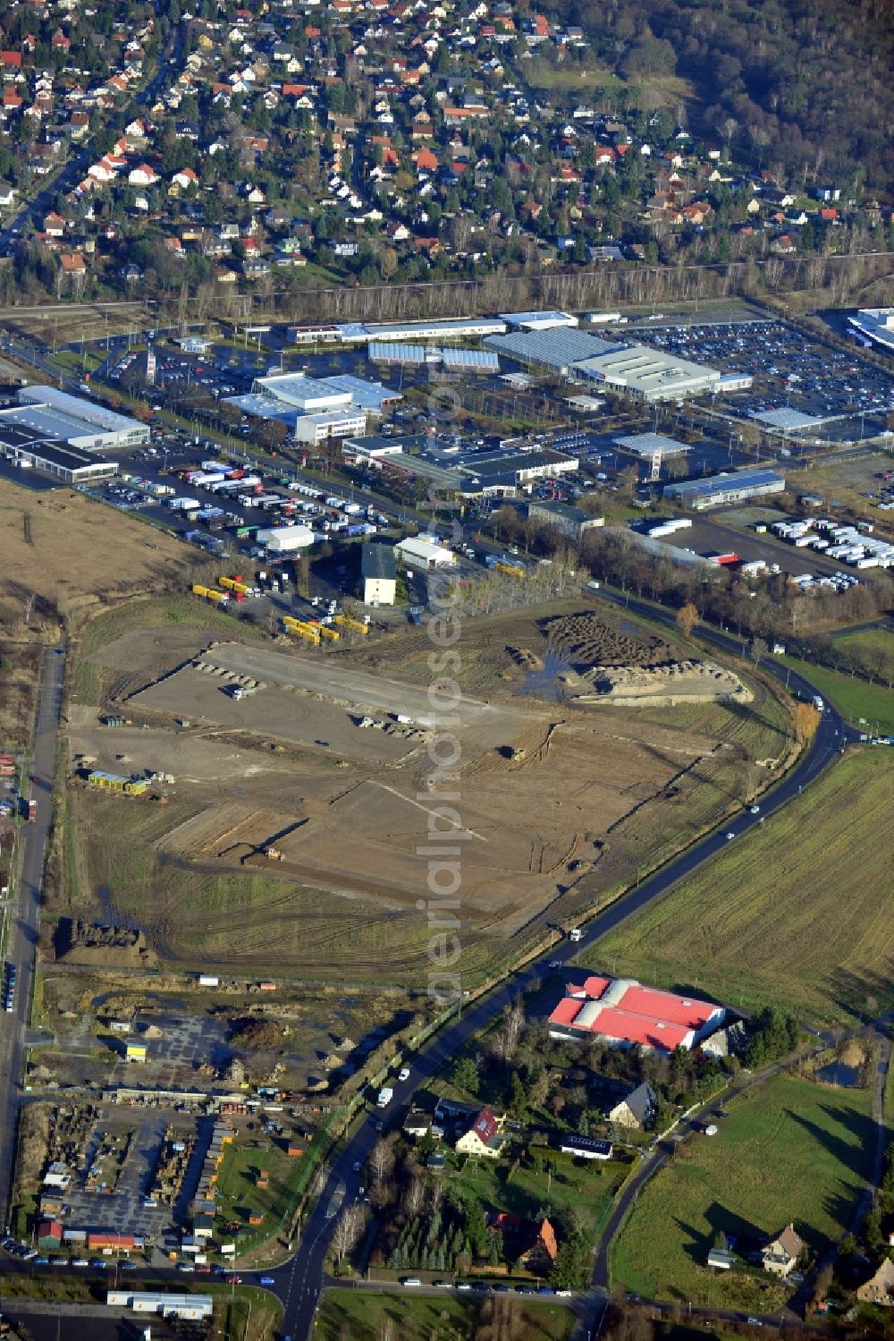 Aerial image Hoppegarten - View of the new construction of the Europazentrale Clinton in Hoppegarten in the state of Brandenburg