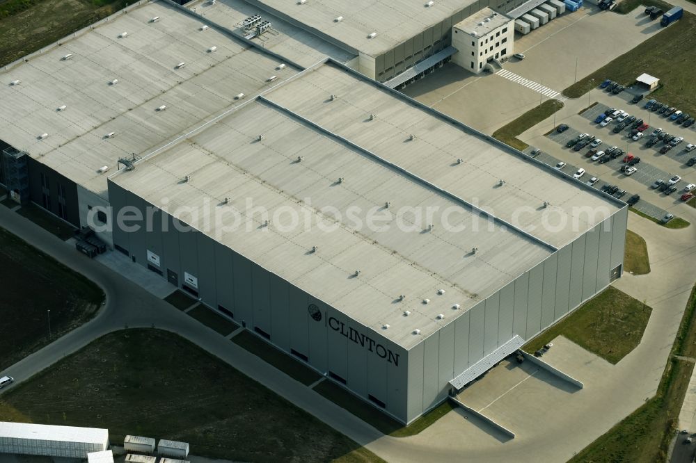 Aerial photograph Hoppegarten - View of the Europazentrale Clinton in Hoppegarten in the state of Brandenburg