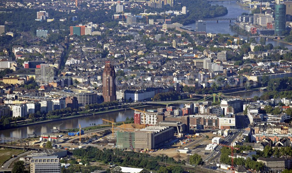 Frankfurt am Main from above - Blick über das Baugelände des neuen Hauptsitzes der Europäischen Zentralbank (EZB), die Main Plaza und den Stadtteil Sachsenhausen nach Südwesten. View over the site of the new headquarters of the European Central Bank (ECB), the Main Plaza and the Sachsenhausen district to the southwest.