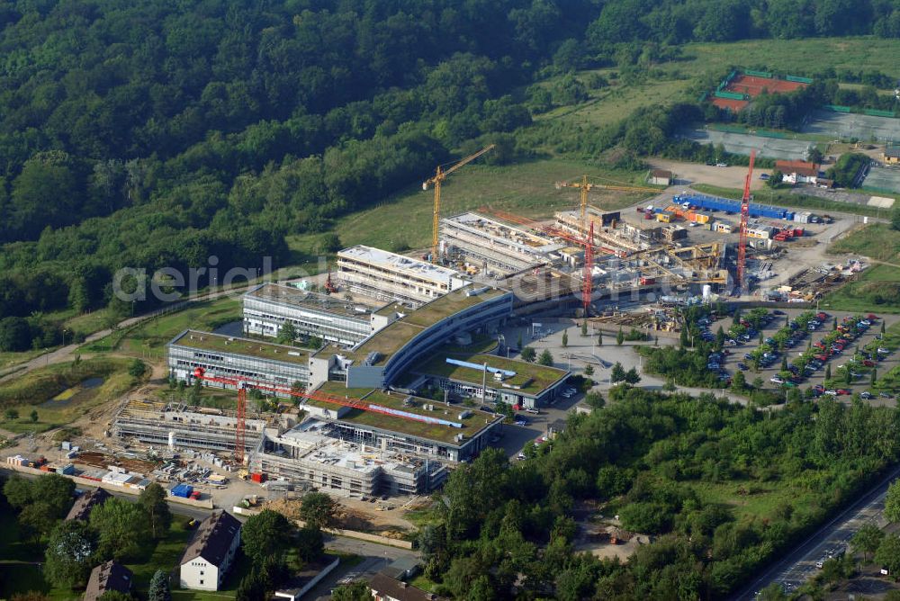 Aerial photograph Koblenz - Blick auf den zweiten Bauabschnitt des Neubaus der Fachhochschule Koblenz. Postanschrift: Fachhochschule Koblenz,Rheinau 3-4,D-56075 Koblenz-Oberwerth,Telefon: +49 261 9528-0,Telefax : +49 261 9528-567,E-Mail : praesidialbuero@fh-koblenz.de,http://