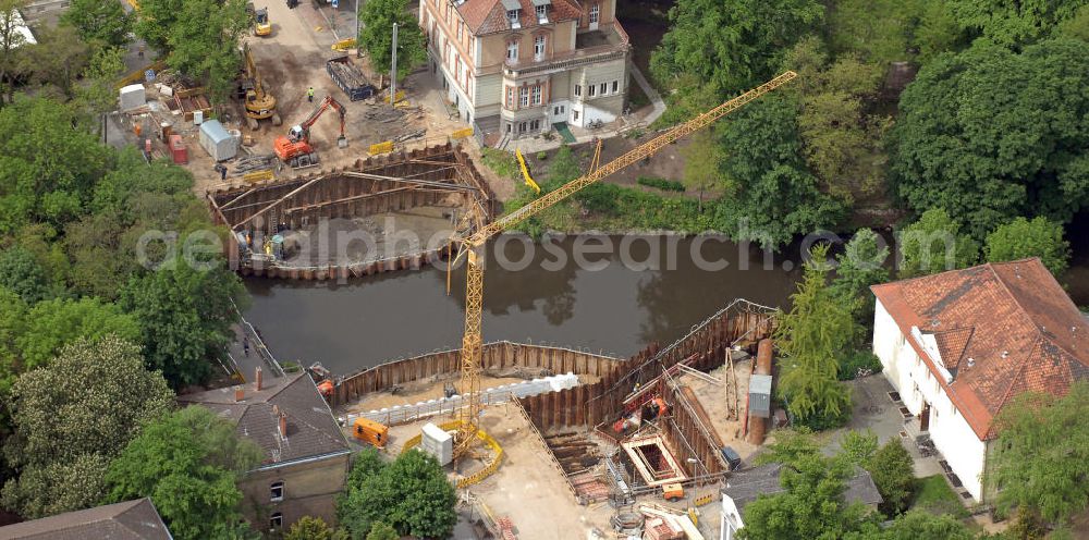 Braunschweig from the bird's eye view: Neubau der Fallersleber Torbrücke über die Oker. Die Fertigstellung ist für Ende 2010 vorgesehen. Architekten: Schulitz + Partner Architekten