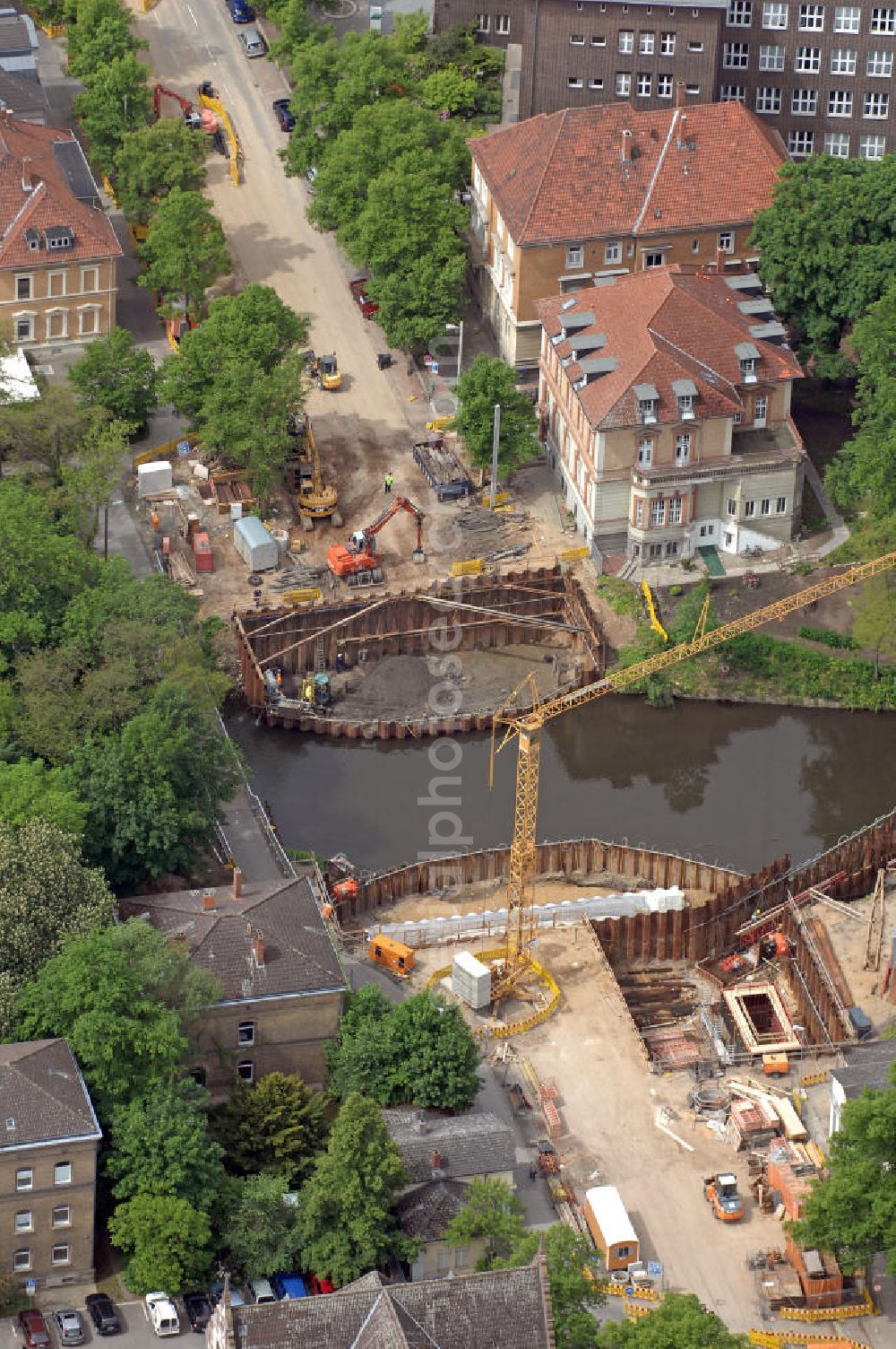 Aerial image Braunschweig - Neubau der Fallersleber Torbrücke über die Oker. Die Fertigstellung ist für Ende 2010 vorgesehen. Architekten: Schulitz + Partner Architekten