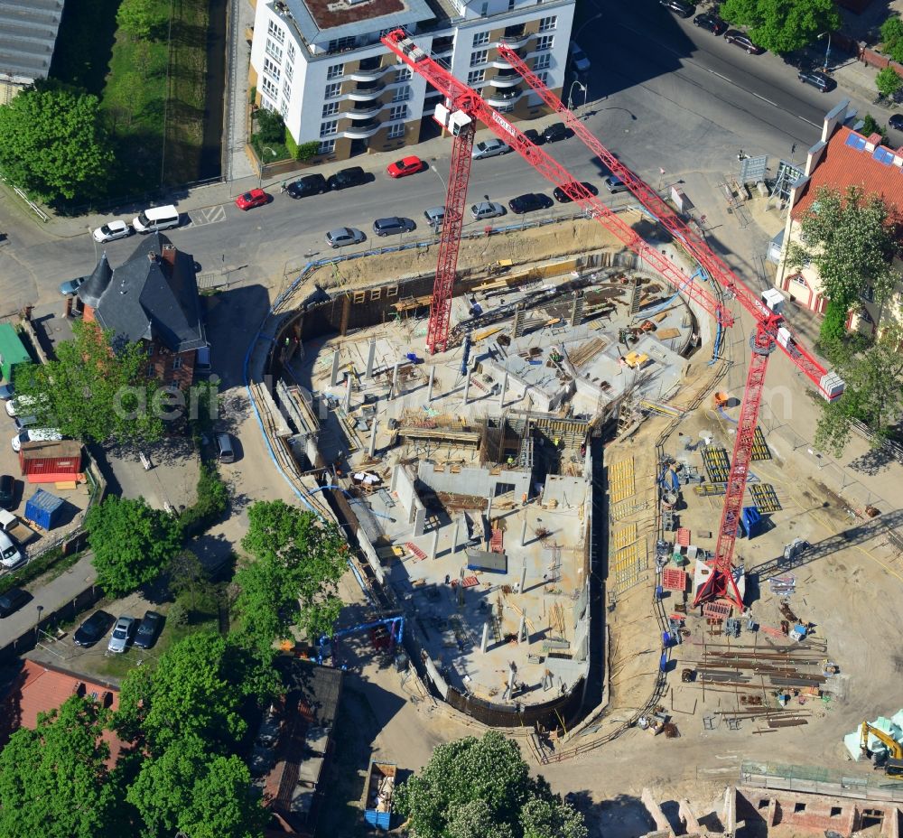 Berlin Mitte from above - Construction site to build new research and laboratory building for life sciences in the district of Mitte in Berlin