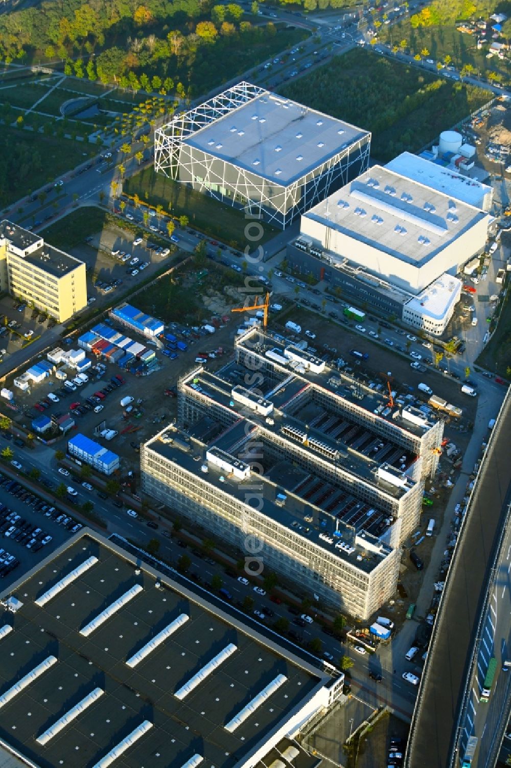 Bremen from the bird's eye view: Construction site to build a new office and commercial building Forschungs- und Technologiezentrum EcoMaT on Airbusallee - Cornelius-Edzard-Strasse - Claudius-Dornier-Strasse in the district Neustadt in Bremen, Germany