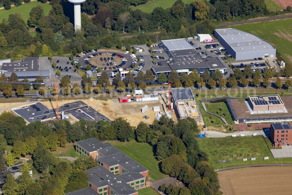 Viersen from above - New construction of a support center and multifunctional administration building in Viersen on the street Viersener Strasse in the federal state of North Rhine-Westphalia, Germany